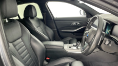 BMW 3 Series 320i xDrive M Sport 4dr Step Auto Petrol Saloon